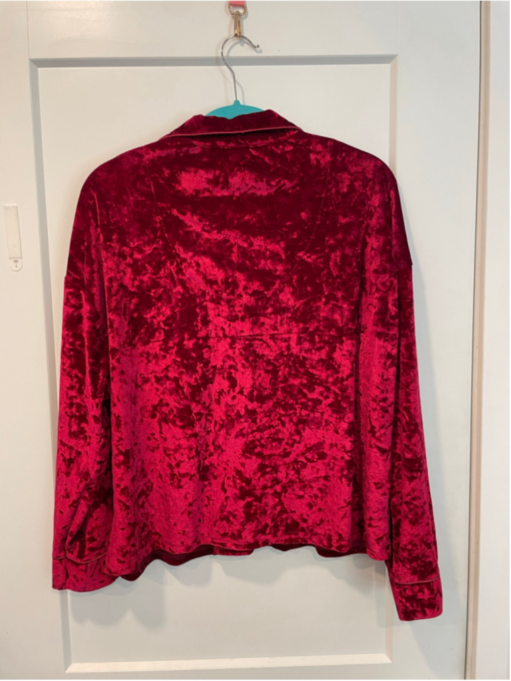 Women's Lord & Taylor Velvet Pajama Top ONLY Red Size Large NWT - Picture 2 of 5